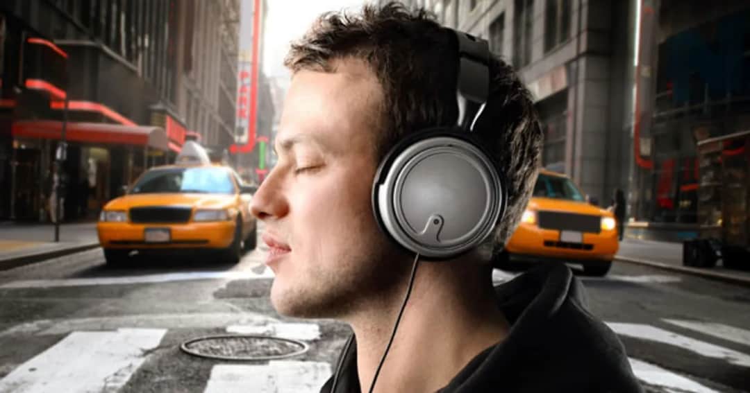 SoundCloud czy jest darmowy? Odkryj jego ograniczenia i zalety